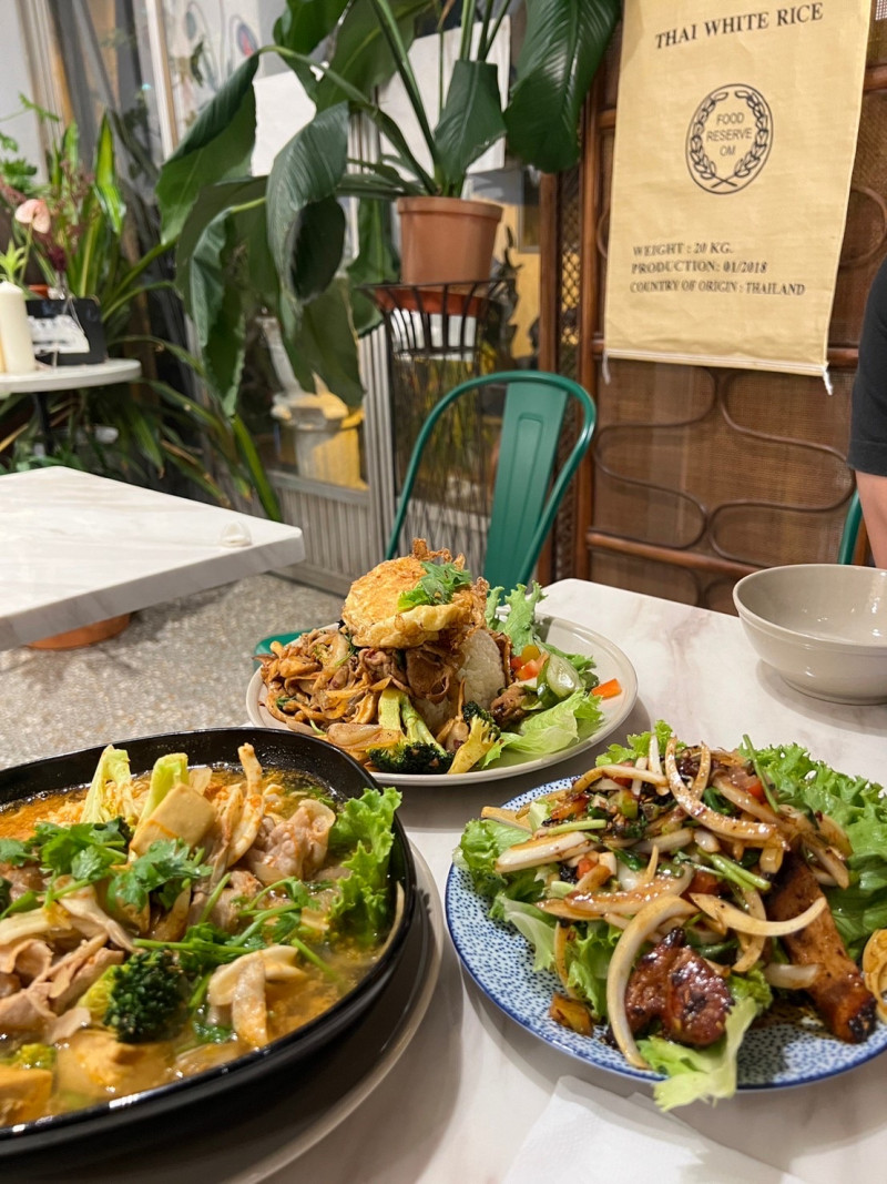 張波歺室-模範市場裡泰味十足的泰式餐廳，好有泰味！